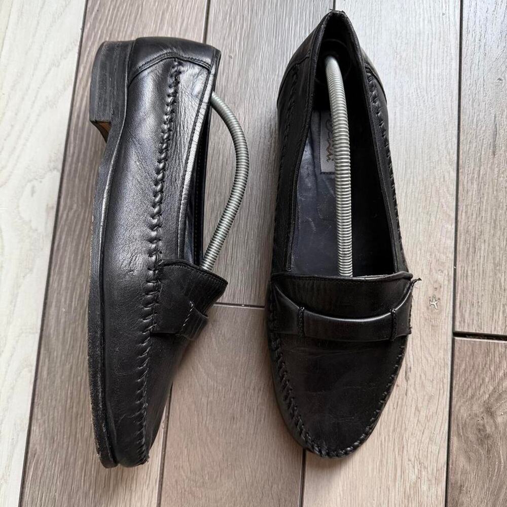 Vintage italian black leather loafers